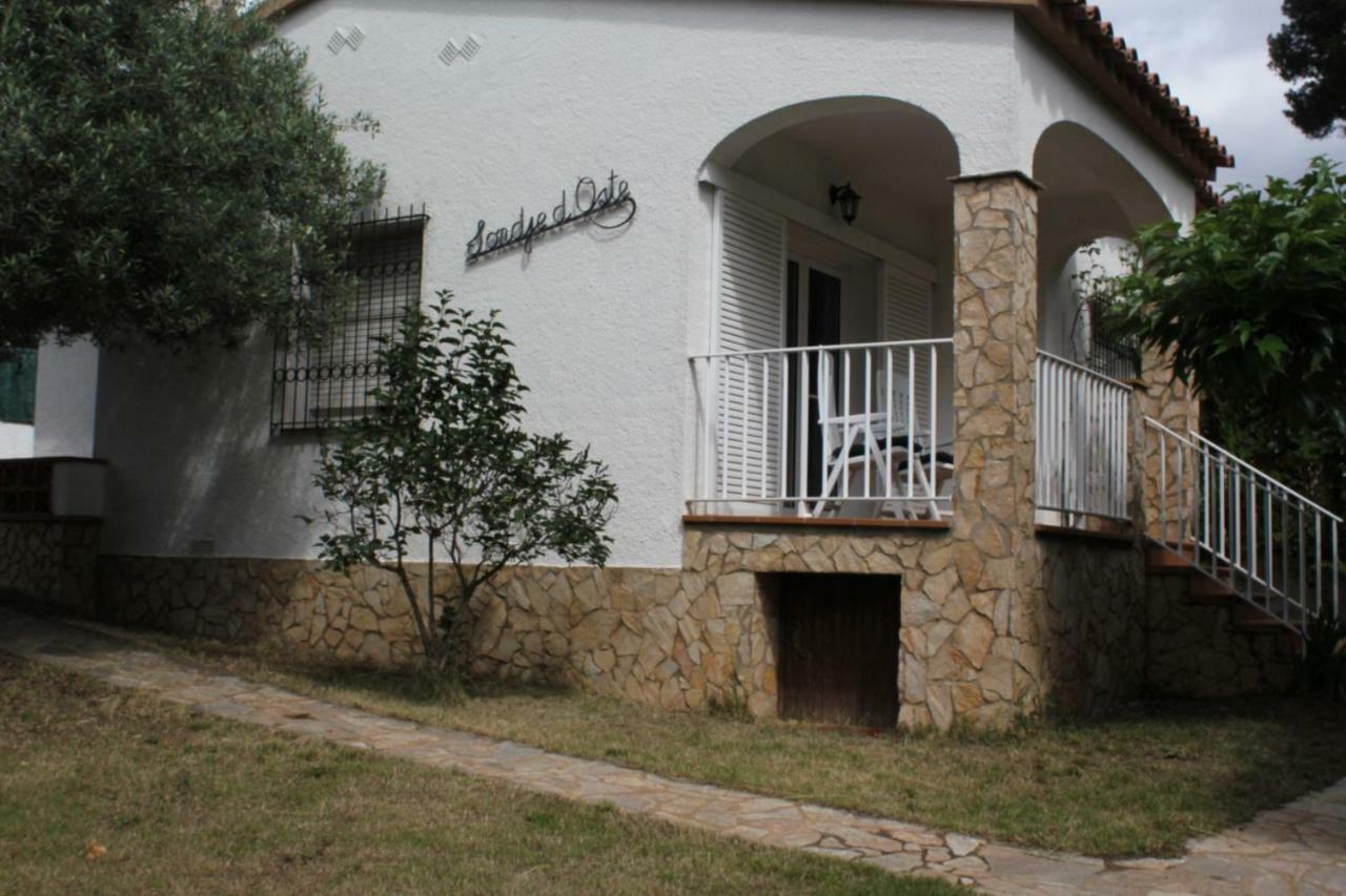 Montserrat II L' Escala Exterior foto